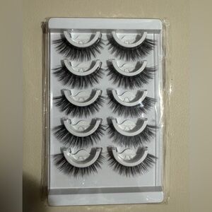SPINLEAF 5 Pairs "Demi" No Glue False Eyelashes